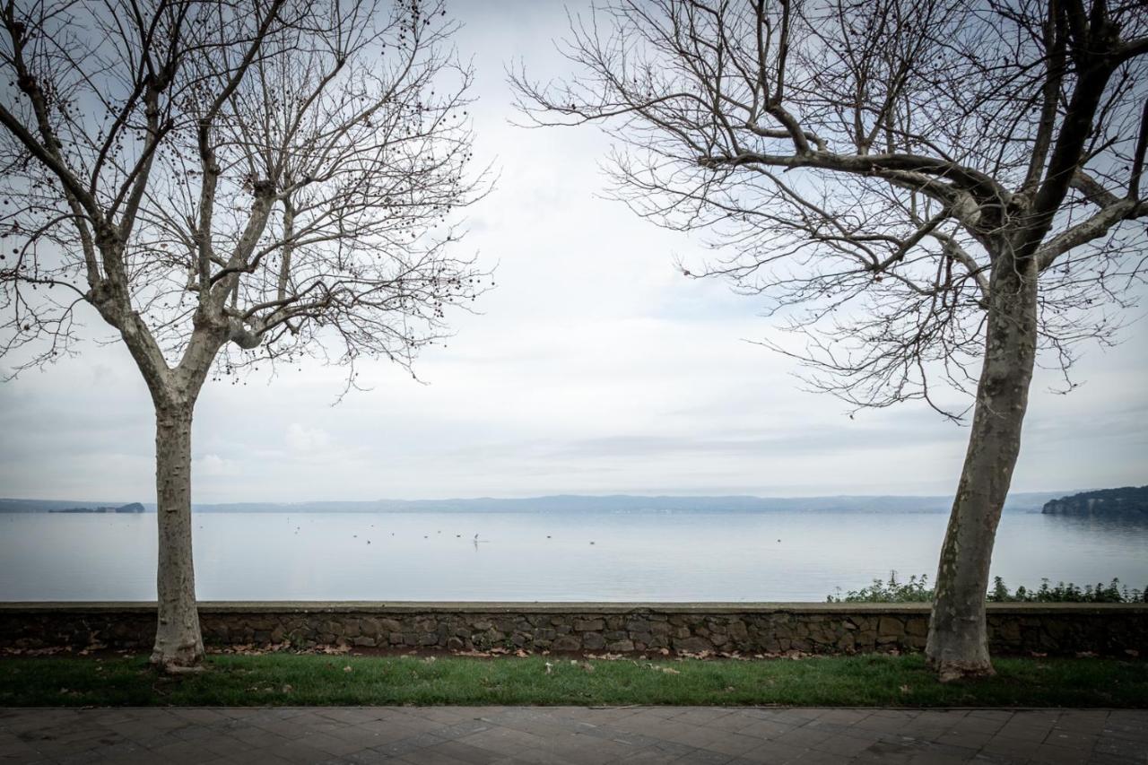 La Verde Rosa - Casa Vacanze A Due Passi Dal Lago Marta Exteriér fotografie