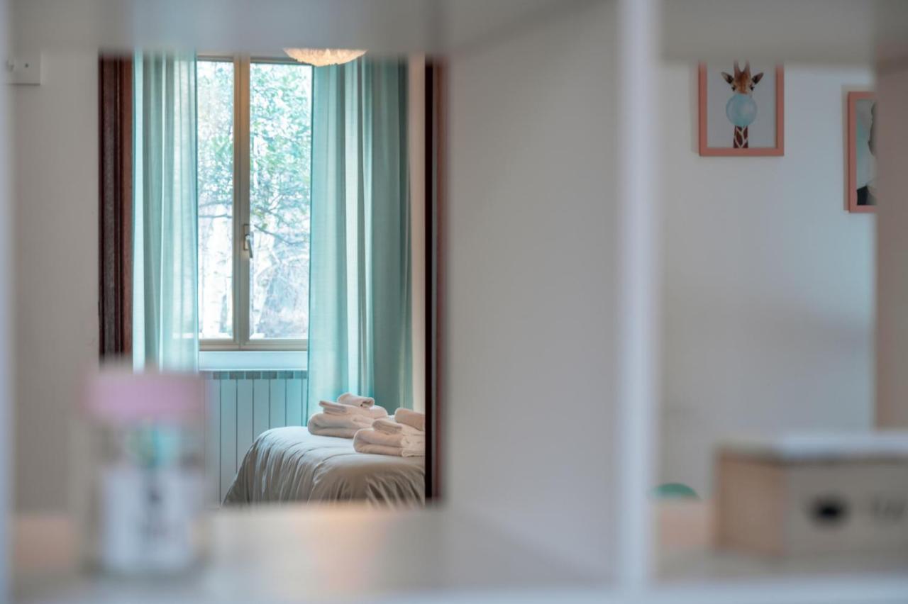 La Verde Rosa - Casa Vacanze A Due Passi Dal Lago Marta Exteriér fotografie