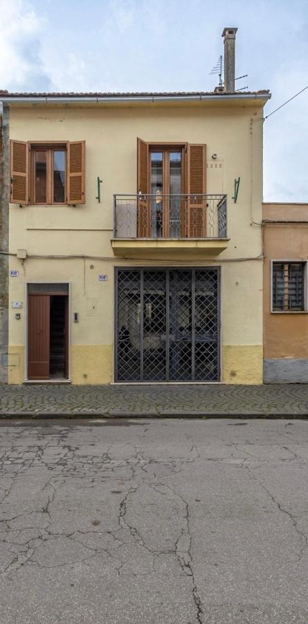 La Verde Rosa - Casa Vacanze A Due Passi Dal Lago Marta Exteriér fotografie